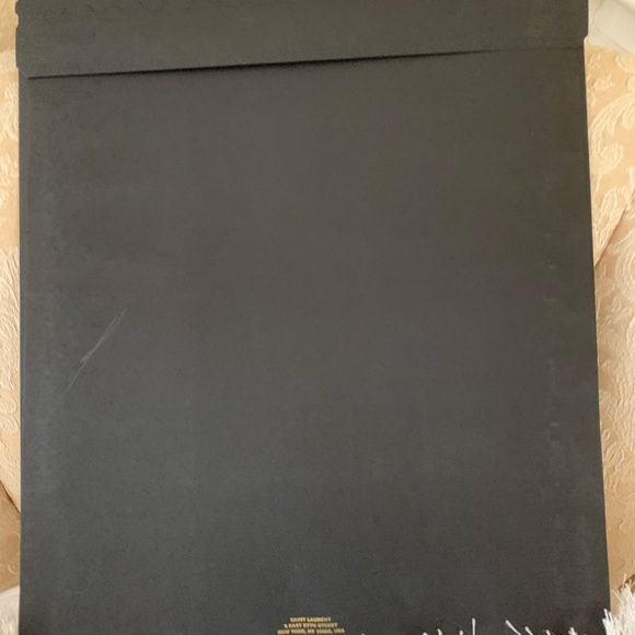 Authentic empty unused Saint Laurent envelope - Picture 2 of 3